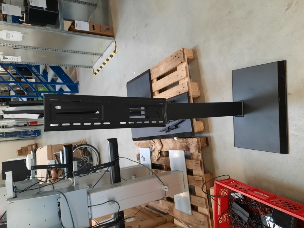 Teile von VC Wall-Mount, nur der Standfuß, Teile fehlen, siehe Bild, kein Versand nur Selbstabholer (ID=V16-00)