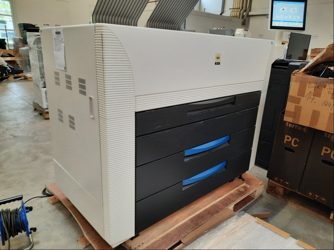 Digitaldrucker KIP 870, mit Gebrauchsspuren!  Gerät lässt sich einschalten, Display zeigt Funktion an, Meldung: Schneideinheit offen, keine weiteren Tests durchgeführt, , keine Garantie auf Vollständigkeit und Funktion!!! alle Angaben ohne Gewähr,...