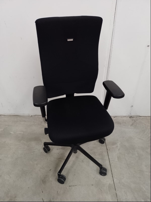 Bürodrehstuhl Lento Laboro 4D AL hR (schwarz) mit normalen Gebrauchsspuren (siehe Bild), nur Selbstabholung! Kein Versand/Verpacken möglich! (ID=E14-00)