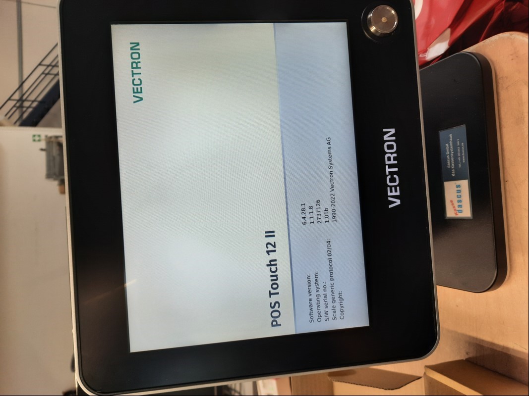 Computerkasse/Touchkasse Vectron POS Touch 12 II, 12'' Touchdisplay, 4x Kassenschlüssel und USB-Stick (Touchfunktion ok, Kasse lässt sich hochfahren, Betriebssystem ist gelöscht-keine weiteren Tests durchgeführt), (ID=V07-33)