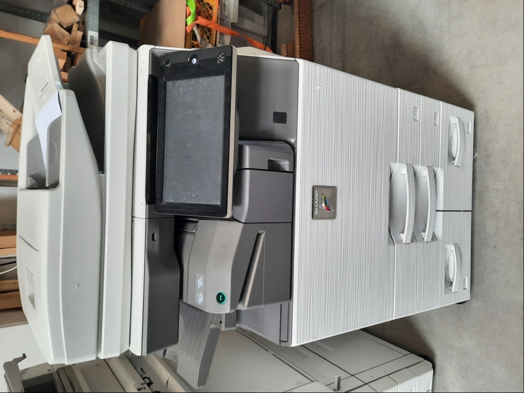 Sharp MX-3071,, SN: 15029361 Faxmodul, 2 Papierkassetten, Papiermagazin, interner Finisher, Gerät verschmutzt, Reinigung und Service notwendig, Inbetriebnahme 10/2021, Seitenanzahl: s/w ca. 65421, color ca. 30710, elektrisch geprüft - keine Garant...