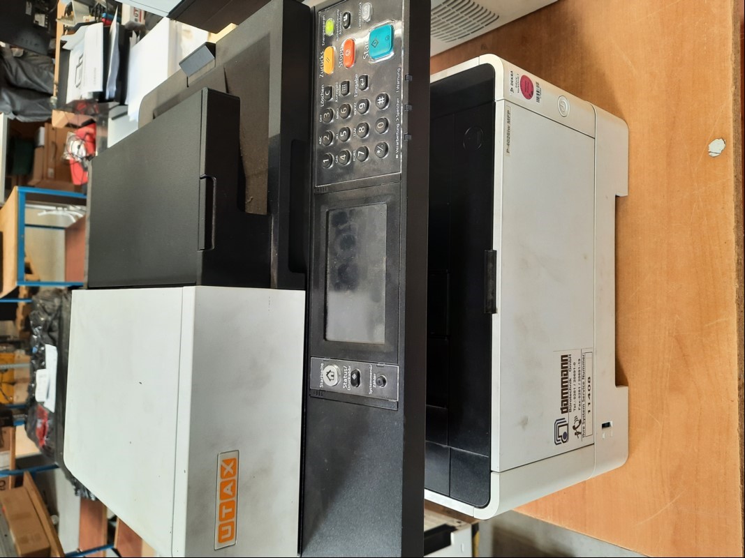 Utax P4026iw MFP
vnu0718041,Inbetriebnahme:10.2020,Seitenanzahl:14275,Tonerstand ca.10%,Gebrauchsspuren, optischer Zustand : schlecht, elektrisch geprüft - keine Garantie auf Funktion und Vollständigkeit, KEIN VERSAND, KEIN VERPACKEN MÖGLICH! – NU...