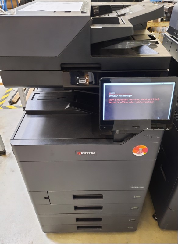 Kyocera Taskalfa 3554ci,  SN:H563674650, 4 Papierkassetten, optisch gebrauchter Zustand, Abschürfungen am Gehäuse, Klebereste am Gehäuse, Zähler gesamt: ca.53807  laut Statusseite, Tonerstand ca. 50%,  Ausdrucke gut, Ausdrucke im Service Mode mögl...