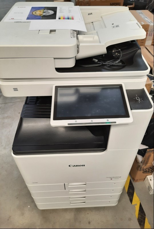 Canon Canon iR ADV DX  C3926i, SN:4MM02860,  4 Papierkassetten, Duplex single DADF C1, guter Zustand,  Zähler 102:17810, 124 color: 15150, 109 s/w: 2660, Zählerliste und Testseite gedruckt, Ausdrucke blass, Wartung und Reinigung empfohlen, keine w...