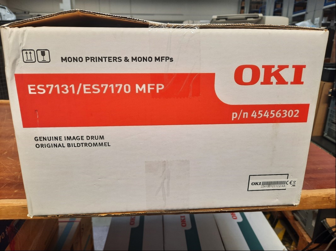 OKI image drum ES7131/7170 MFP
original verpackt p/n 45456302
keine Garantie auf Vollständigkeit und Funktion
alle Angaben ohne Gewähr (ID=V07-44)