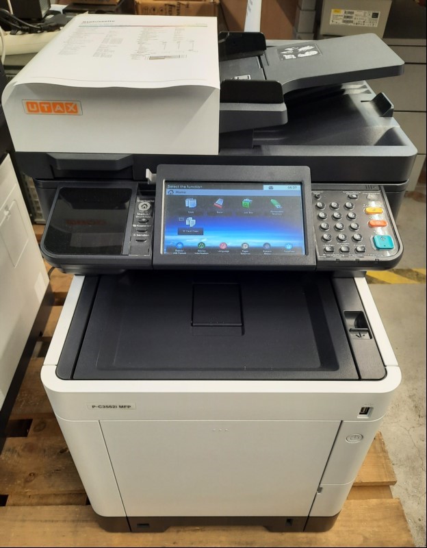 Utax P-C3562i MFP, SN:RC32Y05237, Inbetriebnahme 04/2023, Zähler laut Statusseite ca.2129 gesamt, Ausdrucke gut, Tonerstand über 50%, 1 Papierkassette, keine weiteren Tests durchgeführt, Gehäuse verschmutzt, Reinigung empfolen, keine Garantie auf ...