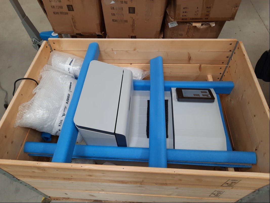 Francotyp-Postalia Kuvertiermaschine Model: DS-64, FPi 2700, FD6210, TSI-4s, siehe Bilder, Inbetriebnahme: 2020, Gerät lässt sich einschalten und bedienen, keine weiteren Tests durchgeführt, keine Garantie auf Funktion und Vollständigkeit (ID=V11-00)