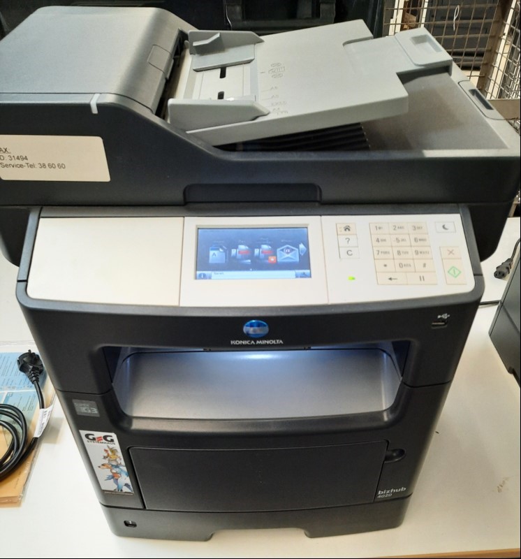 Laserdrucker Konica Minolta bizhub 4020 MFP, Inbetriebnahme 04.2023 , Farb-Display, laut Testausdruck: 10243 gedruckte Seiten, Ausdruck streifig, Tonerrest bei ca. 50%, keine weiteren Tests durchgeführt, alle Angaben ohne Gewähr, Anschlüsse: USB u...