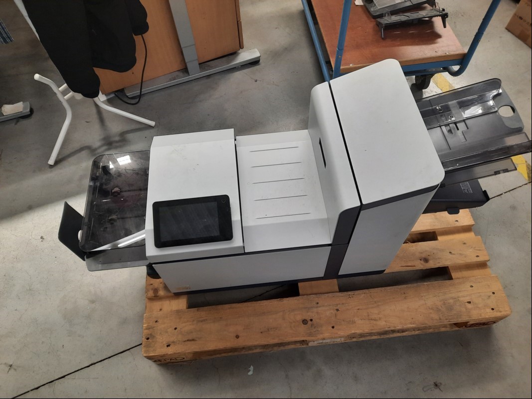 Francotyp Kuvertiermaschine Model: Postalia FPi 2720 mit Zubehör,  siehe Bilder, Inbetriebnahme: 2020, Gerät lässt sich einschalten und bedienen, keine weiteren Tests durchgeführt, keine Garantie auf Funktion und Vollständigkeit (ID=T09-00)