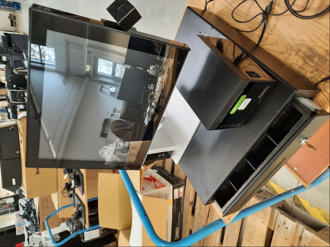 Teile aus Aures Kassensystem SANGO mit Touchkasse mit Unbekanntem PSW gesichert! (lässt sich einschalten, Touch-Funktion ok, keine weiteren Tests durchgeführt), Thermo-Bondrucker Aures ModelODP 333(lässt sich einschalten, Feed-Funktion ok, keine w...
