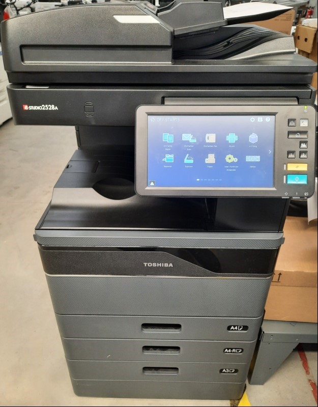Toshiba e-Studio 2528A,SN:CTBN40524, Seitenanzahl: 104131, laut Zählerliste, Ausdrucke verschmiert, Tonerstand: ca. 30%,keine weiteren Tests durchgeführt, Inbetriebnahme 07.2023, 3 Papierfächer,Wartung und Service notwendig,  keine Garantie auf Fu...