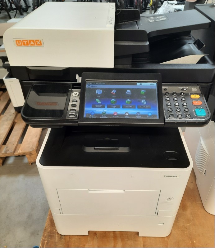 Utax P-5536i MFP, SN:R9C2722605, Inbetriebnahme 04/2023, Zähler laut Statusseite ca.39337, Ausdrucke gut, Tonerstand ca.10%,
ein neuer Toner PK 3012 neu orig. dazu
1 Papierkassette, keine weiteren Tests durchgeführt, Gehäuse verschmutzt, Reinigun...