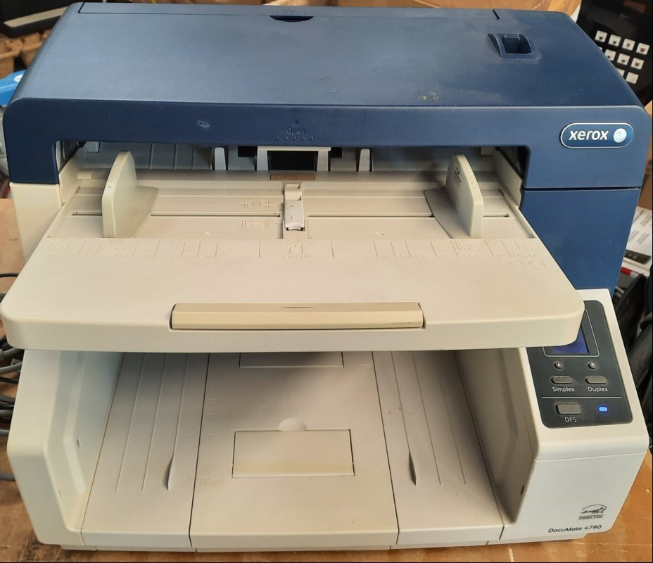XEROX DocuMate 4790 Sanner,SN: E2375VM1200, Gerät läss sich einschalten, Display leuchtet,  keine weiteren Tests durchgeführt, alle Angaben ohne Gewähr, keine Garantie auf Vollständigkeit und Funktion, (ID=V08-92)