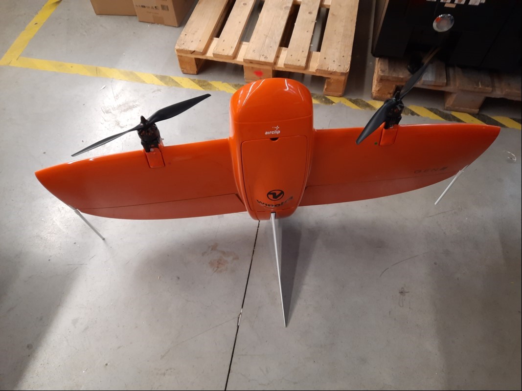 Drohne WingtraOne Package Empty GEN I, inkl. Drohnen-Transporttasche, Koffer mit 2x Akkus, Ladegerät, Ersatzteile wie z.B. Ersatzpropeller, 2x Wingtra Dongles und Telemetry 2.4  Antenne mit USB-C Anschluss für das Control Tablet WingtraOne Tablet ...