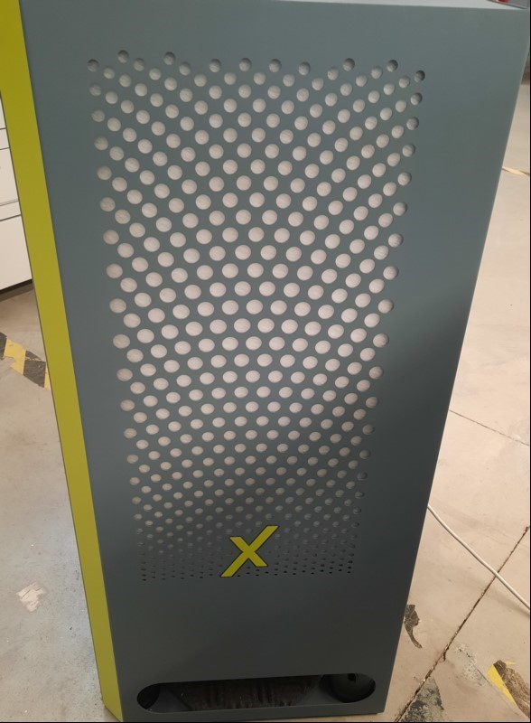  IVOC-X FX1.000 Luftreiniger, SN: 2021-FX-00074, mit Aktivkohlefilter & HEPA14, nur  elektrisch geprüft, alle Angaben ohne Gewähr
weitere technische Daten im Internet nachlesen
https://www.reinigungsberater.de/luftreiniger-ivoc-x-fx-1-000-ak-grau-...