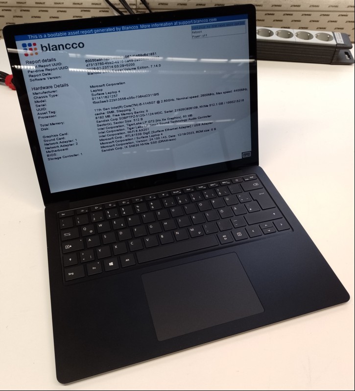 Microsoft Surface Laptop 4 (Modell: 1950:1951) mit Intel Core i5-1145G7 2.60GHz (4-Kern, HT), 8 GB RAM, Display: 34,29cm (13.5\'\') Multi-Touch (Auflösung 2256 x 1504), 512 GB SSD (SDBPTPZ-512G-1124-WDC), 1x USB 2.0 Anschluss, 1x USB-C, Wireless-LAN...