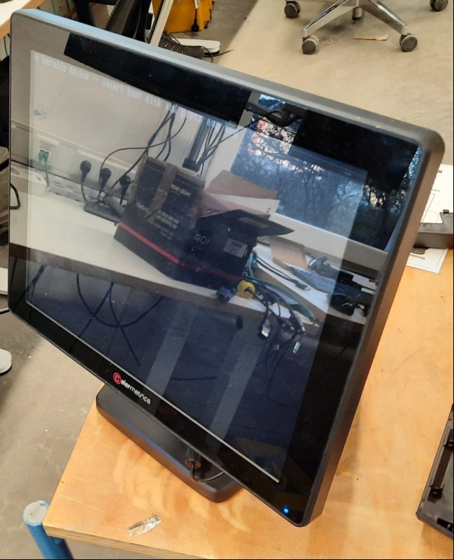 Colometris P1000 AIO Computerkasse, ohne Betriebssystem, nur elektrisch geprüft (Gerät lässt sich einschalten, keine weiteren Tests durchgeführt), keine Garantie auf Funktion und Vollständigkeit (ID=V09-42)