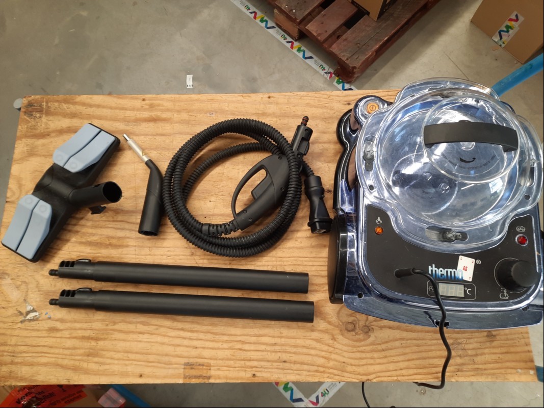Trockendampfreiniger Thermo AS in , diverses Zubehör, siehe Bilder, nur elektrisch geprüft(Gerät lässt sich einschalten, keine weiteren Tests durchgeführt), keine Garantie auf Vollständigkeit und Funktion!! (ID=V08-12)