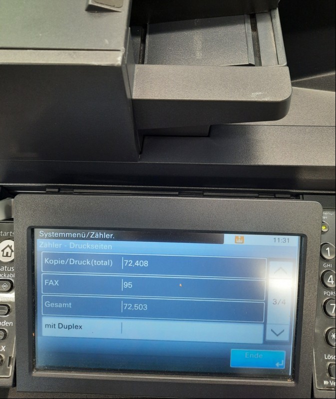 Kyocera TASKalfa 352ci, SN: RUY1113219, optisch gebrauchter Zustand, Abschürfungen am Gehäuse, ohne Unterschrank, Zähler gesamt: ca.72503  laut Anzeige  Ausdrucke  nicht möglich, da Toner bk leer ist, , Reinigung und Service empfohlen, keine Garan...