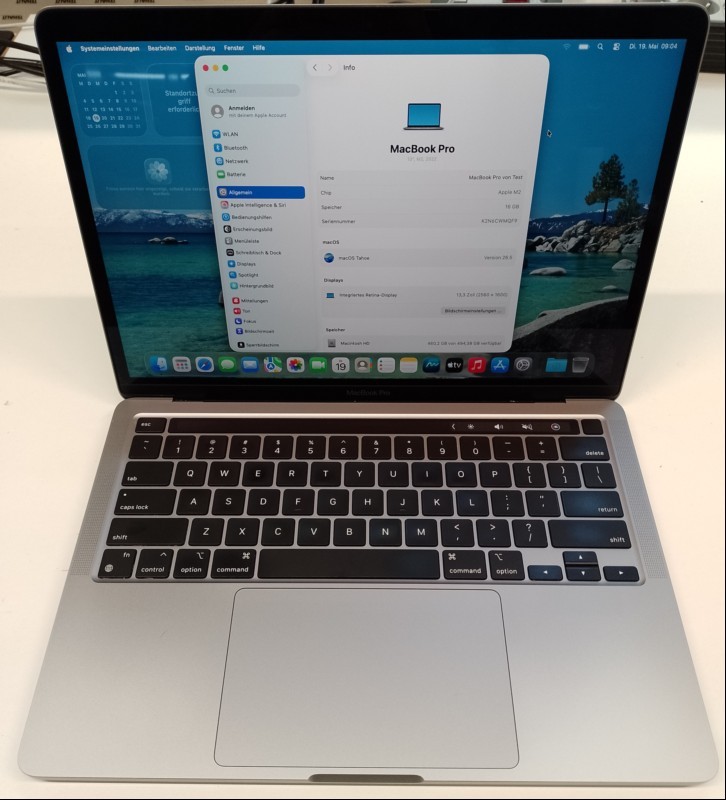 Apple MacBook Pro \'\'M2\'\' 13.3 Retina space grau (Mac14,7 - Z16R000RFD/A - 2022) mit Apple M2 8-Core Prozessor, 16 GB LPDDR5 RAM, Display: 33 cm (13,3\'\') Liquid Retina (Auflösung 2560 x 1600), 512 GB SSD Apple AP0512Z, AirPort 802.11ax (Wi-Fi 6) un...