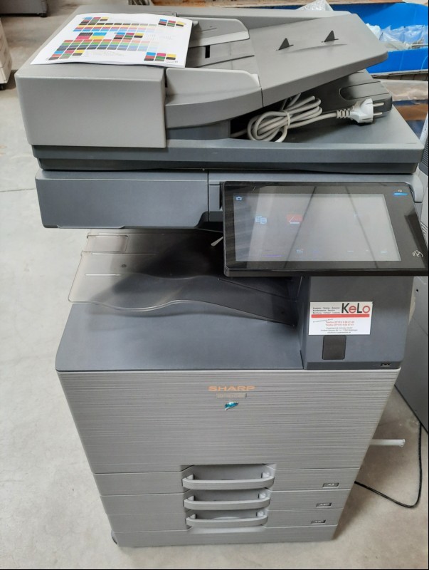 Sharp BP60C45, SN: 3800539X, 3 Papierkassetten, Gerät optisch guter Zustand, Datenlöschung durchgeführt, Administrator ist : Admin*123, Wartung und Service emphohlen Gedruckte Seiten sw 2176, Farbe 1982, Ausdrucke gut,, Inbetriebnahme laut Rechnun...