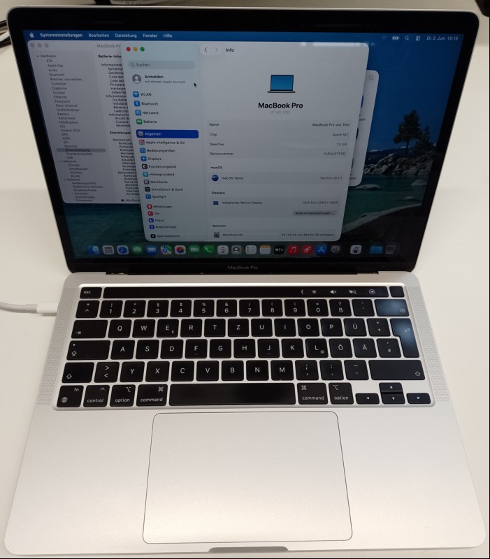 Apple MacBook Pro \'\'M2\'\' 13.3 Retina silber (Mac14,7 - MNEX3D/A - 2022) mit Apple M2 8-Core Prozessor, 24 GB LPDDR5 RAM, Display: 33 cm (13,3\'\') Liquid Retina (Auflösung 2560 x 1600), 1 TB SSD Apple AP1024Z, AirPort 802.11ax (Wi-Fi 6) und Bluetoot...