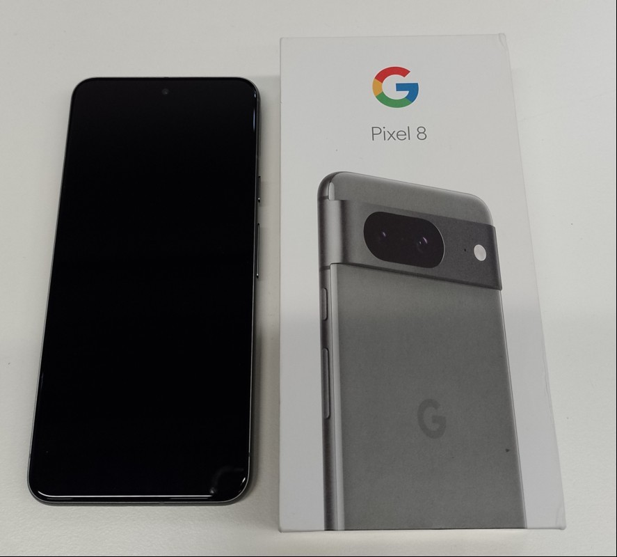 Smartphone Google Pixel 8 128GB Hazel (gray) in OVP mit 15,74 cm (6,2\'\') Display mit 2400 x 1080 Pixel, 128 GB interner Speicher,
Dual-Kamera, Dual-SIM Nano/eSIM, Betriebssystem: Android 16, mit USB-C Ladekabel, Rückseite noch mit Schutzfolie, ei...