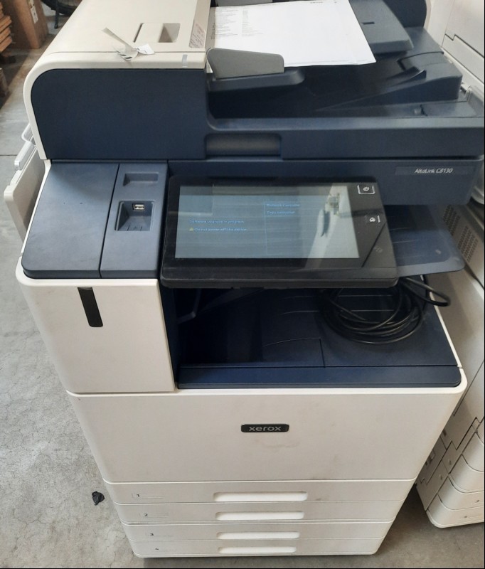 Xerox AltaLink C8130T, SN: 3773839246,  Inbetriebnahme 07.2024, optisch gebrauchter  Zustand, 4 Papierkassetten,  Zähler gesamt: ca. 1365 laut Statusseite, Ausdrucke gut,  Reinigung und Service empfohlen, keine Garantie auf Funktion und Vollständi...