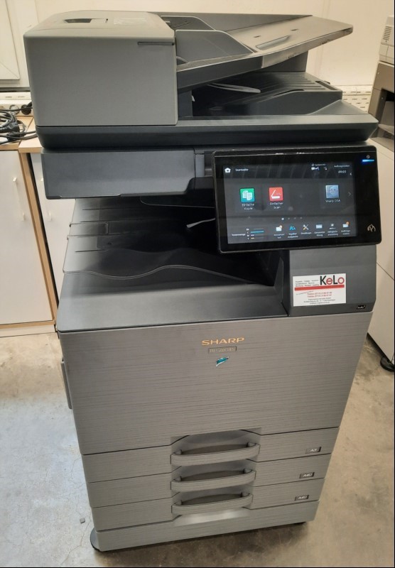 Sharp BP70C45EU, SN: 48010588, 3 Papierkassetten, Gerät optisch guter Zustand, Datenlöschung durchgeführt, Administrator ist : Admin*123, Wartung und Service emphohlen Gedruckte Seiten sw 1644, Farbe 32056, Ausdrucke gut,, Inbetriebnahme laut Rech...