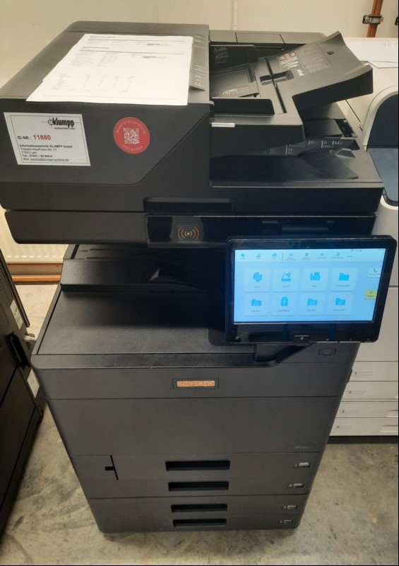 Utax 3508ci, SN: H574X52834,  4 Papierfächer, DP7160, Zähler: 22272, laut Statusseite, optisch gebrauchter Zustand, Gehäuse mit Verschmutzungen und Abschürfungen, Reinigung notwendig, Ausdrucke gut, keine weiteren Tests durchgeführt, keine Garanti...