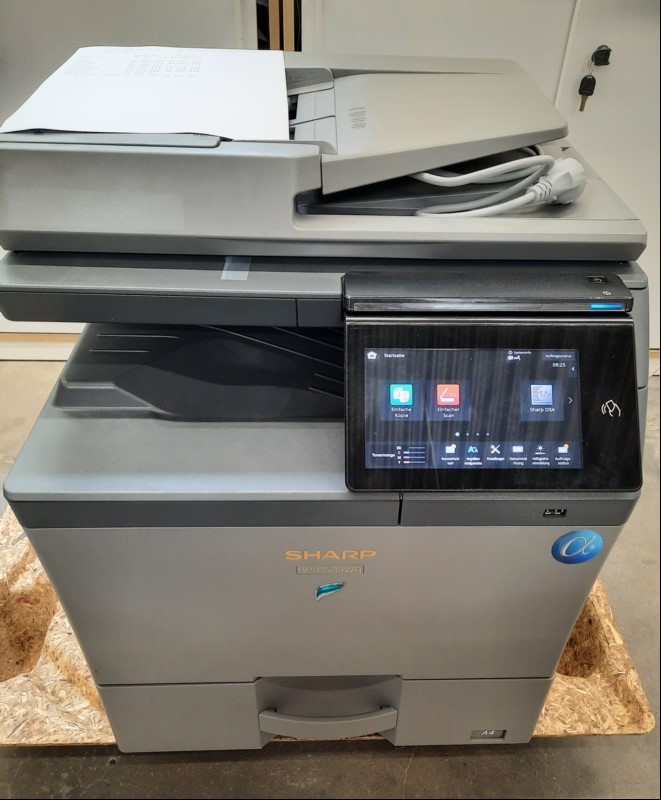 Sharp BP-C533WR, SN: 43005036, Inbetriebnahme06.2025 gedruckte Seiten s/w: 1530, color: 3534,laut Ausdruck, Ausdrucke gut,1 Papierfach ohne Unterschrank, Admin ist Admin*123, keine weiteren Tests durchgeführt, Wartung und Service empfohlen, keine ...