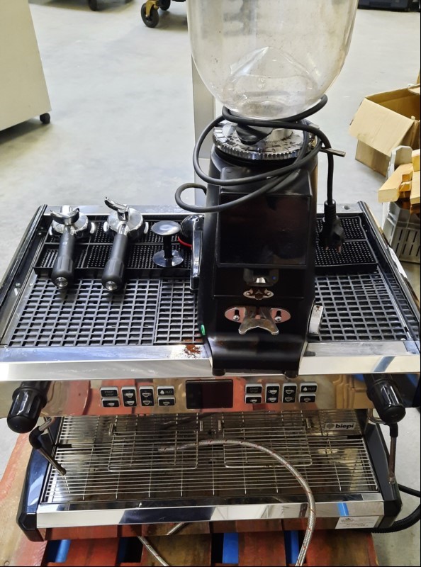 Espressomaschine Biepi MC-E, 58885, Gebrauchsspuren, elektrisch geprüft - keine Garantie auf Funktion und Vollständigkeit, keine weiteren Tests durchgeführt, keine Garantie auf Funktion und Vollständigkeit (ID=T09-00)
