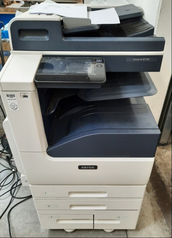 Xerox VersalLink B7125V_T, SN: 3741034688,  2 Papierkassetten, optisch gebrauchterr Zustand, Zähler gesamt: ca.26286 laut Statusseite, Ausdrucke gut, Wartung und Service notwendig, keine Garantie auf Funktion und Vollständigkeit, alle Angaben ohne...