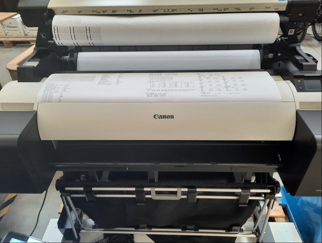 Canon Canon iPF TM-300MFP, SN: 21BALB25897, mit Scanner colortrac ohne PC und Software ungeprüft, Testseiten gut, TTL ca. 45m² gedruckt,  Reinigung und Service notwendig, keine Garantie auf Funktion und Vollständigkeit, alle Angaben ohne Gewähr - ...