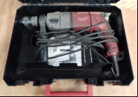 MILWAUKEE Schlagbohrmaschine PD2E 24 RS im Transportkoffer, Gerät ist sehr stark verschmutzt - nur elektrisch geprüft (ID=V07-32)