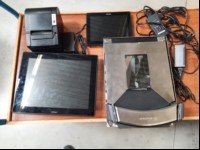 Teile aus Kassensystem mit Touchkasse Posiflex XT-3815 (ohne Standfuß), Kunden-Monitor(ohne Standfuß, Netzteil), SNBC Thermo-Bon-Drucker BTP-R180II, Kassen-Waage Magellan SL 9800i, vereinzelte Verschmutzungen, alles komplett ungeprüft, keine Garan...