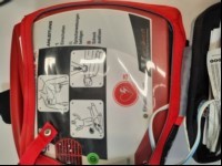 Rescue SAM AED Halbautomat, Defibrillator, ungeprüft, keine Garantie auf Funktion und Vollständigkeit (ID=V08-53)
