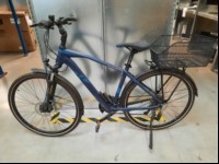 Raymon TourRay 4.0, Farbe: blau, Rahmen: Aluminium, Rahmengröße: S 48cm, Reifengröße: 28", Federgabel: SR SUNTOUR NEX-E25, Lenker: R Raymon Riser 31,8 mm, Schaltung: Shimano, Bremsen: Tektro, Bremssystem: Hydraulische Scheibenbremse, Sattel:  Raym...