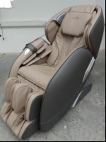 Massagesessel Casada Alphasonic II CMS-532 creme/braun, mit Schnellstart-Panel und Fernbedienung, Seriennummer: A2CB202403210006, Inbetriebnahme: 05.2024, der Massagesessel lässt sich in Betrieb nehmen und Massagefunktion ok, sehr guter optischer ...