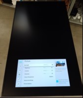 140 cm (55\'\') Samsung QM55R 4K Signage Display (LH55QMREBGCXEN), Bildschirmauflösung 3840 x 2160, Anschlüsse: 3x HDMI, 1x DisplayPort, 1x DVI, 1x Ethernet (LAN) und 2x USB, Display lässt sich einschalten und über Fernbedienung bedienen (ID=V12-21)