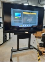 Sharp BIGPAD PN-60SC5, Rollständer, interaktives Whiteboard
SN: 9L307222, mit Fernbedienung, Bild wird angezeigt, Gebrauchsspuren auf der Bildschirm Oberfläche, keine weiteren Tests durchgeführt, keine Garantie auf Vollständigkeit und Funktionen, ...