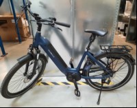 Velo de Ville SEB 890, Farbe: blau, Rahmen: Tiefeinsteiger, Rahmengröße: unbekannt, Reifengröße: 27,5", Bereifung: Schwalbe, Motor: Bosch Performance Line Smart System, Display: Bosch Intuvia 100, Schaltung: Nabenschaltung, Ganganzahl: 5, Bremsen:...