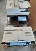 Sharp Sharp MX-4071,SN: 0800743400, 4 Papierkassetten, Gerät verschmutzt und Abschürfungen am Gehäuse, Kopierer und Kassetteneinheit stehen nebeneinander auf Palette, Reinigung und Service notwendig, Inbetriebnahme 05.2020, Seitenanzahl: s/w ca.90...