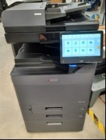 Kyocera TASKalfa 3554ci, SN:H564198346, 2 Papierkassetten,Faxkarte, optisch guter  Zustand,  Zähler gesamt: ca. 2303 laut Statusseite, Tonerstand ca. 80%, Ausdrucke gut, Reinigung und Service empfohlen, Inbetriebnahme04.2024, keine Garantie auf Fu...