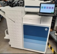 HP HP LJ MFP E73130z Engine, SN: CZBBS950V2, Inbetriebnahme 10.2024, 3 Papierfächer, Finisher, optisch  gebrauchter Zustand, Zähler gesamt: 14638 laut Verbrauchsseite, Ausdrucke gut, Toner ca. 80%, Gehäuse verschmutzt mit Abschürfungen, Wartung un...