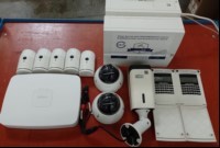 Alarmanlage 2 x Jablotron Alarmzentrale JA-101KR, 2 x Bedienteil Jablotron JA-154 E, 5 x Bewegungsmelder Jablotron JA-160PC, 1 x Netzwerkkamera HYUNDAY HYU-256. 2 x DOM IP-Kamera, 1 x Network Video Recorder DHI-NVR2108 -8P-4KS2, ungeprüft - keine ...