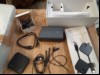 BenQ InstaShow WDC10 Wireless HDMI Drahtlos-Präsentationssystem (für kabelloses Full HD-Streaming), Lieferumfang: 2x InstaShow Button (WDC10T), 1x InstaShow Host (WDC10R) + Netzteil, 1x Cradle und 1x HDMI und USB Kabel, in OVP, ungeprüft, keine Ga...