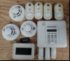 Teile aus Visonic Alarmanlage bestehend aus: 1x Visonic PowerMaster-10 G2 VDS GSM, 1x Bedienteil, 1x Fernbedienung, 3x Rauchmelder, 4x Bewegungmelder mit Kamera und 3x Magnetkontakt, Lieferumfang siehe Bild, alles ungeprüft! (ID=V08-13)