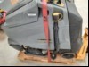 Kärcher B 95 RS Kärcher Professional Aufsteh-Scheuersaugmaschine, anthrazit, Baujahr 2018, Betriebsstundenzähler: 428h34m, Servicezähler:122h49m, mit Gebrauchsspuren, Stoppknopf durch Zugband geknickt, siehe Bilder, Gerät lässt sich einschalten ke...