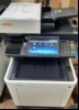 Utax P-C3562i MFP, SN:RC32Y05247, Inbetriebnahme 04/2023, Zähler laut Statusseite ca.5957 gesamt, Ausdrucke gut, Tonerstand bk: über 80%, color je ca. 20%,  1 Papierkassette, keine weiteren Tests durchgeführt, Gehäuse verschmutzt, Reinigung empfol...